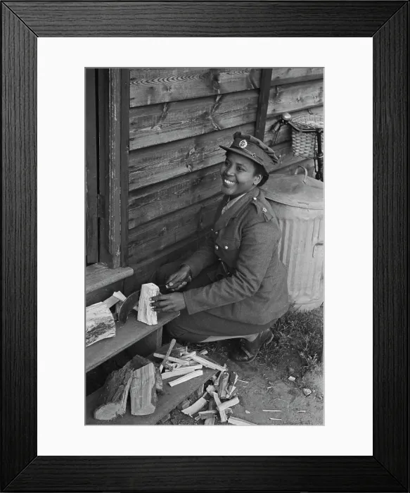 Framed Print : Auxiliary Territorial Service, 1943 Framed Print : Auxiliary Territorial Service, 1943