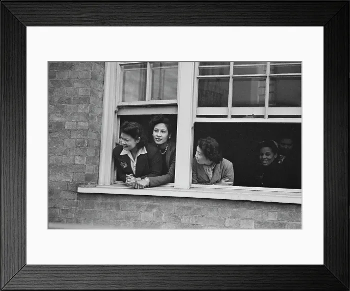 Framed Print : Auxiliary Territorial Service, 1943 Framed Print : Auxiliary Territorial Service, 1943