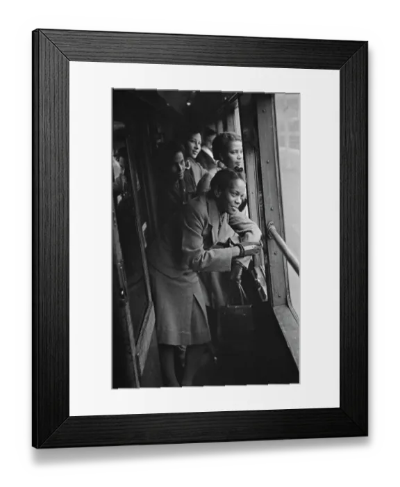 Framed Print : Auxiliary Territorial Service, 1943 Framed Print : Auxiliary Territorial Service, 1943