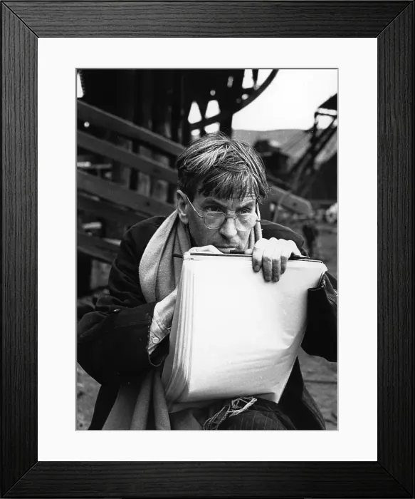 Framed Print : Stanley Spencer Framed Print : Stanley Spencer