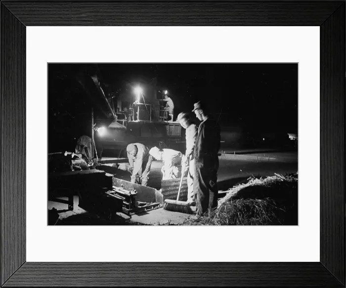 Framed Print : Hand Float