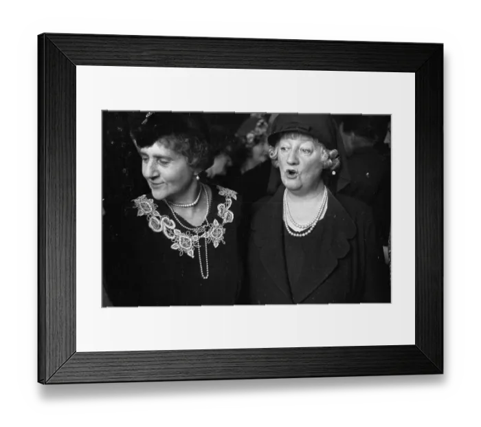 Framed Print : Willingdon & Townsend Framed Print : Willingdon & Townsend