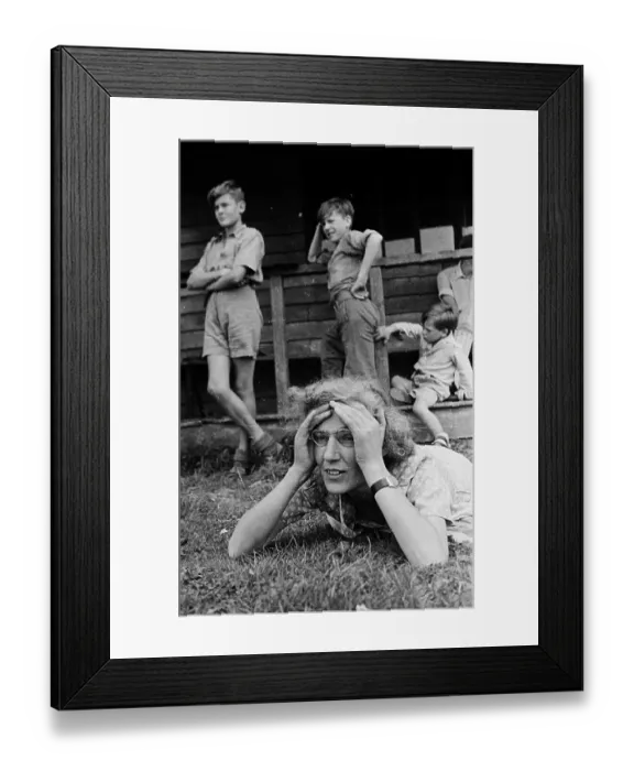 Framed Print : Fabian Manager Framed Print : Fabian Manager