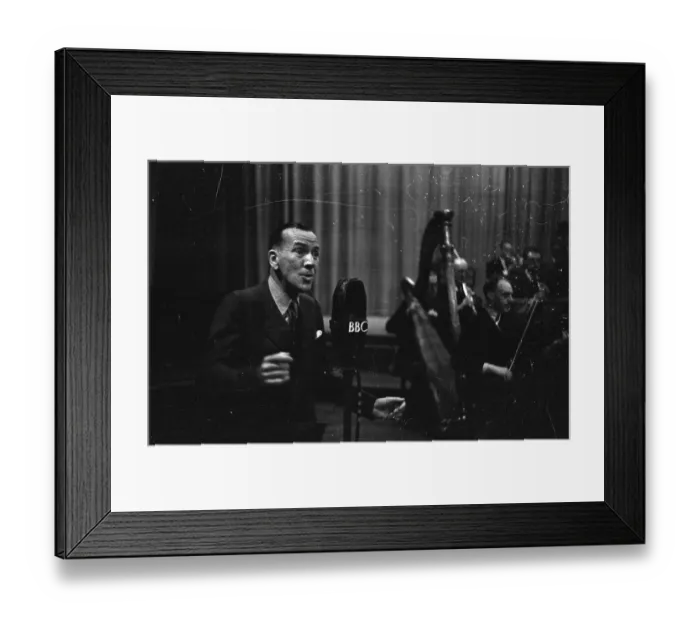 Framed Print : Noel Coward Framed Print : Noel Coward