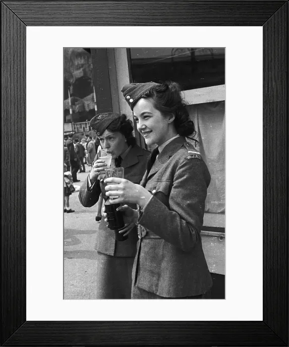 Framed Print : Cheers. 17th July 1943: Junior Air Corps (WJAC) members attending a Girl's Framed Print : Cheers. 17th July 1943: Junior Air Corps (WJAC) members attending a Girl's
