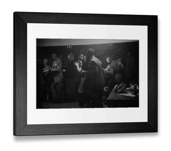 Framed Print : Bouillabaisse International Club, 1943