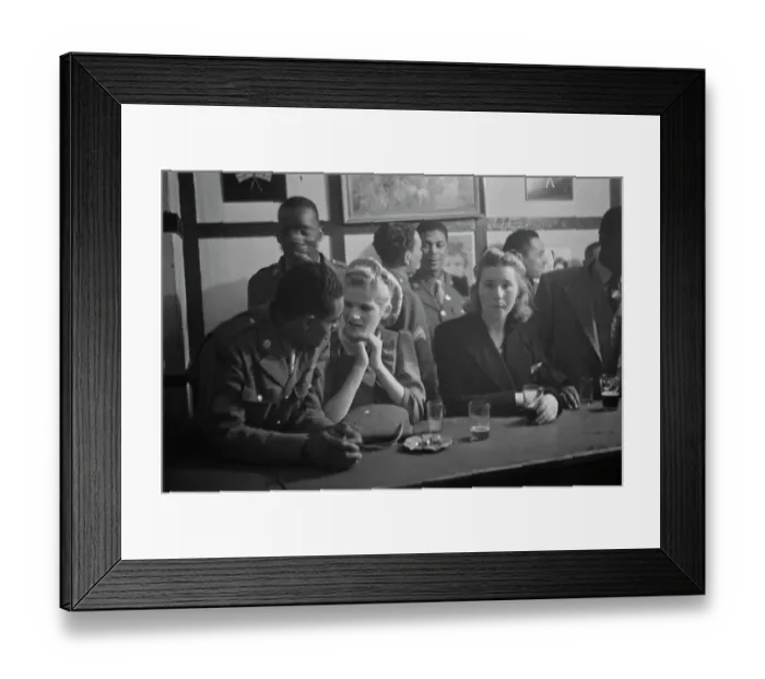 Framed Print : Bouillabaisse International Club, 1943
