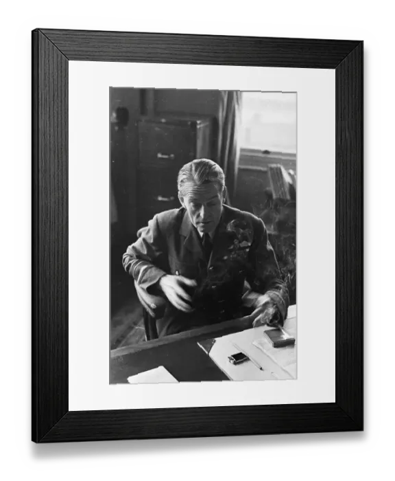 Framed Print : Peter Drummond Framed Print : Peter Drummond