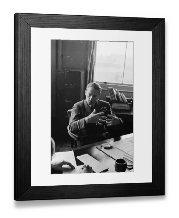 Framed Print : Peter Drummond Framed Print : Peter Drummond