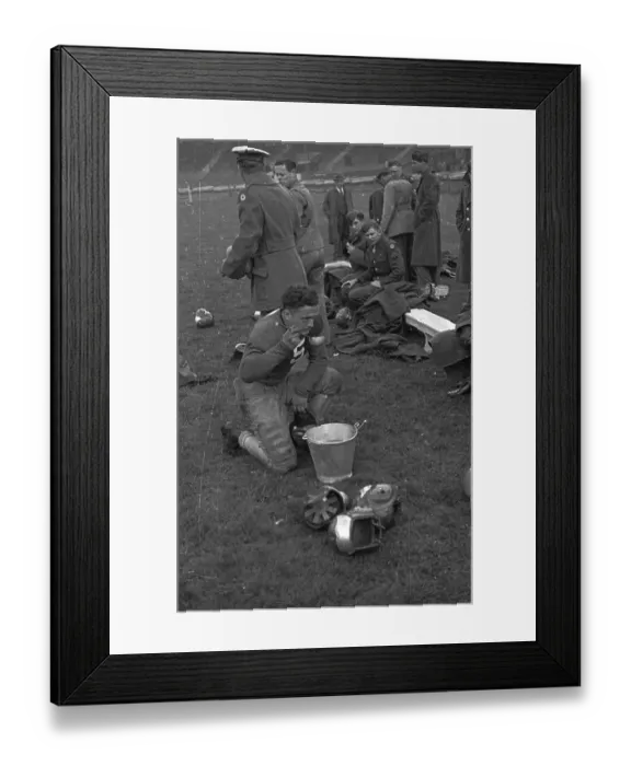 Framed Print : Cooling Drink Framed Print : Cooling Drink