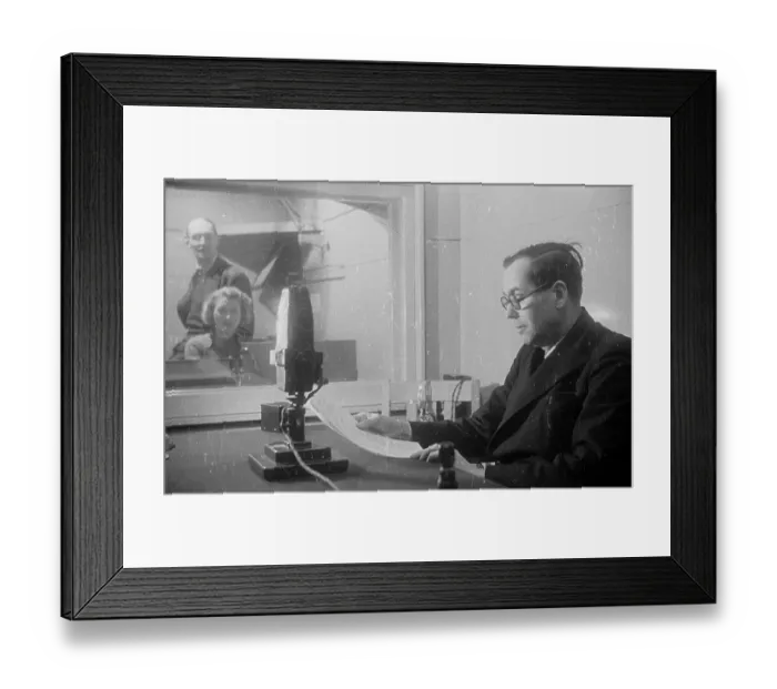 Framed Print : Cecil Graves Framed Print : Cecil Graves