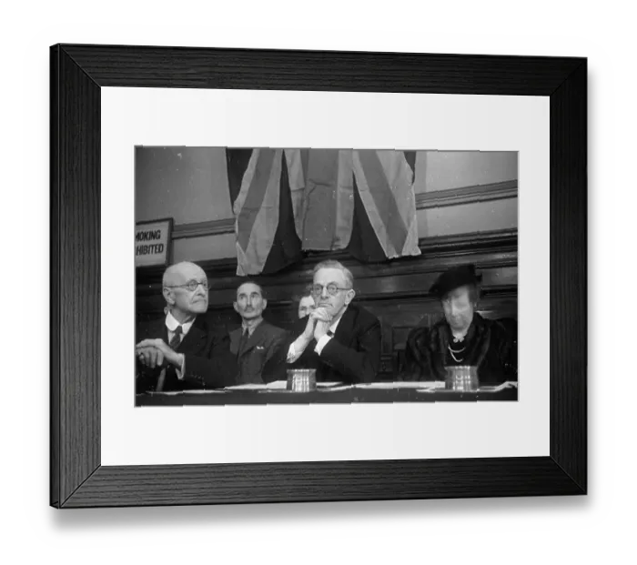 Framed Print : Individualists Panel Framed Print : Individualists Panel