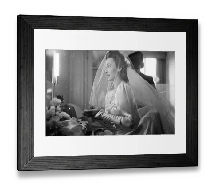 Framed Print : Carole Landis Framed Print : Carole Landis