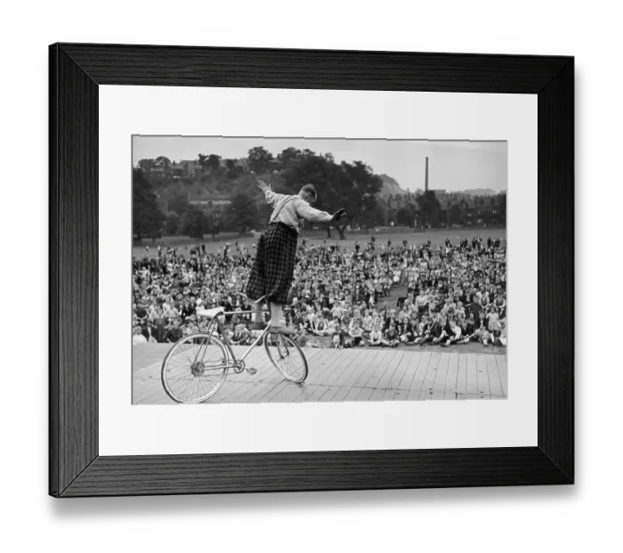 Framed Print : Performing Clown Framed Print : Performing Clown