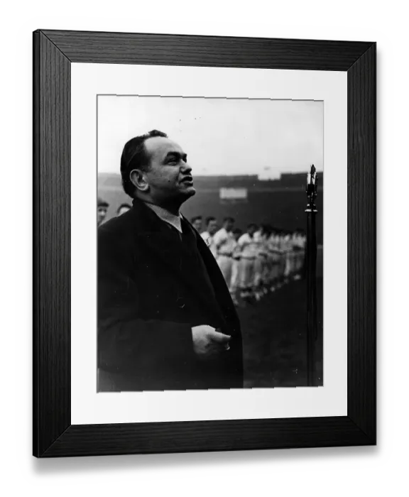 Framed Print : Edward G Robinson At Hampden Park Framed Print : Edward G Robinson At Hampden Park