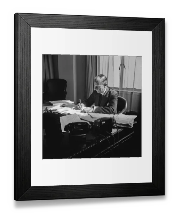 Framed Print : Frederick Leathers, 1st Viscount Leathers Framed Print : Frederick Leathers, 1st Viscount Leathers