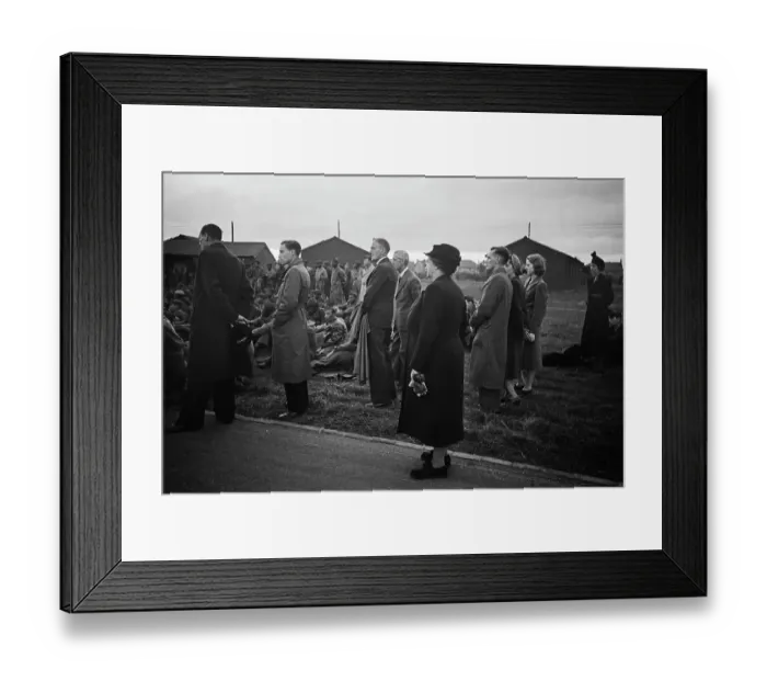 Framed Print : Soldier's Service