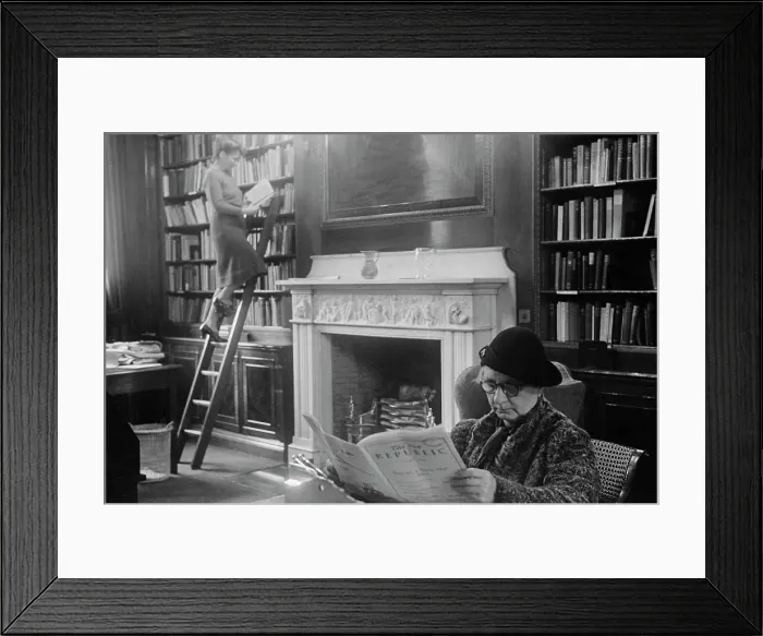 Framed Print : Chatham House Framed Print : Chatham House