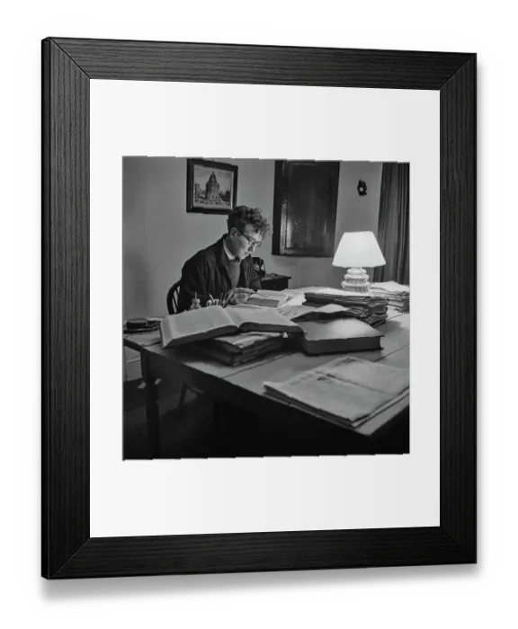 Framed Print : Robert Graves