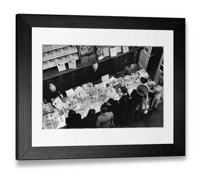 Framed Print : Pop Pickers Framed Print : Pop Pickers