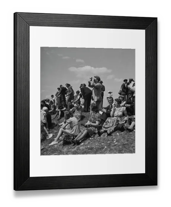 Framed Print : 1941 Wartime Derby at Newmarket Framed Print : 1941 Wartime Derby at Newmarket
