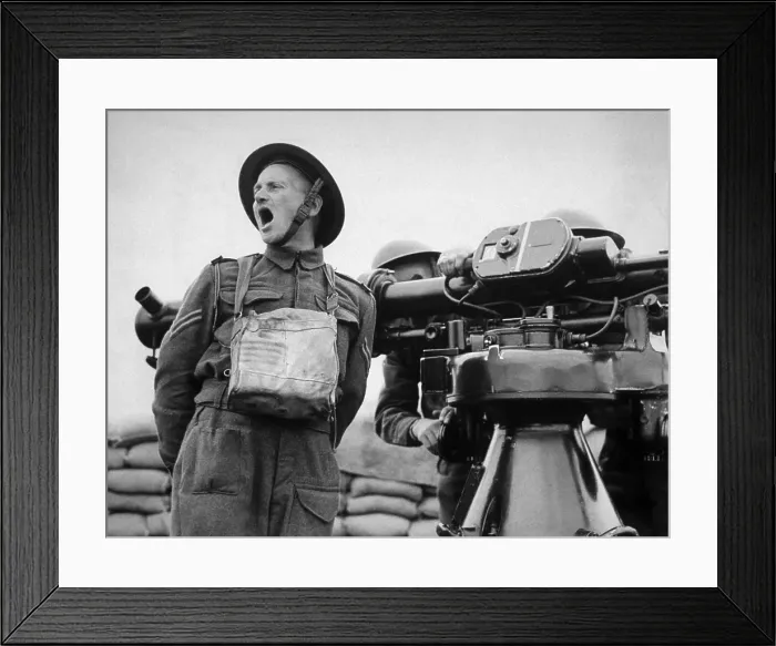 Framed Print : Aircraft Approaching! Framed Print : Aircraft Approaching!