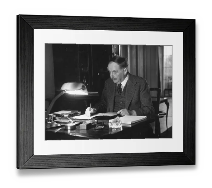Framed Print : H G Wells Desk