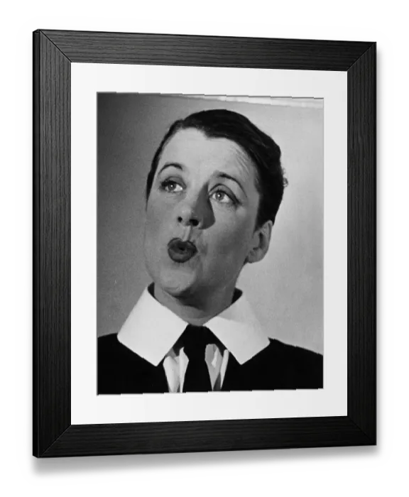 Framed Print : Beatrice Lillie