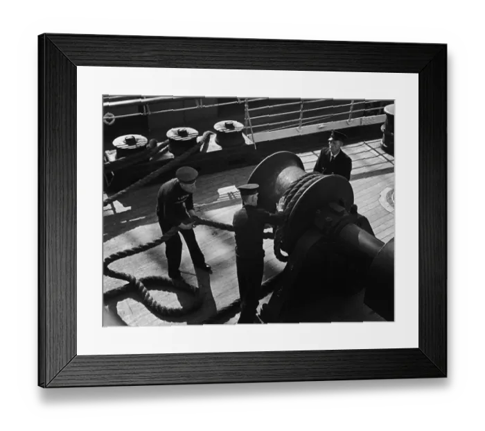 Framed Print : Queen Mary's Capstan Framed Print : Queen Mary's Capstan