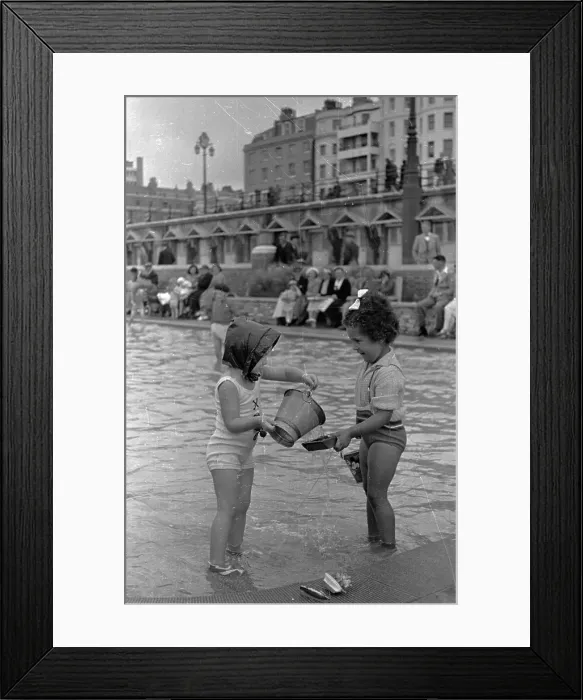 Framed Print : Playmates. 12th August 1939: Two young paddlers in a paddling pool below Framed Print : Playmates. 12th August 1939: Two young paddlers in a paddling pool below