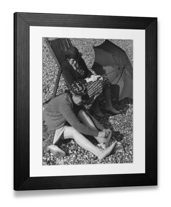 Framed Print : Brighton Beach Framed Print : Brighton Beach