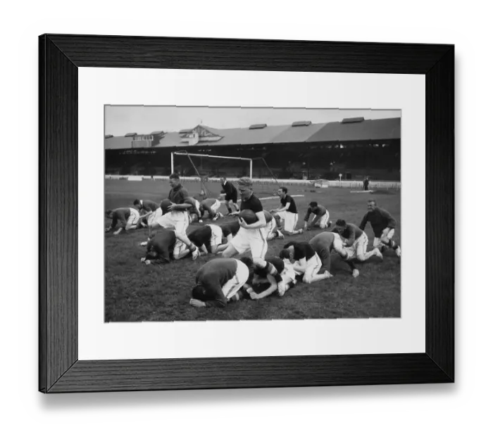Framed Print : Chelsea Squad In Training Framed Print : Chelsea Squad In Training