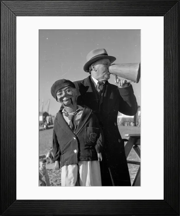 Framed Print : Thirsty Puppeteer Framed Print : Thirsty Puppeteer