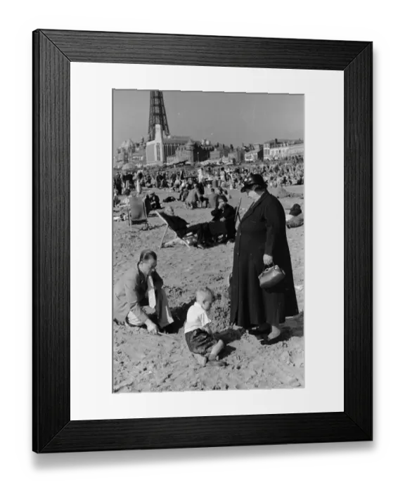 Framed Print : Blackpool Beach Framed Print : Blackpool Beach