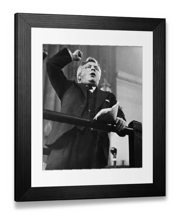 Framed Print : Silverman Speaks