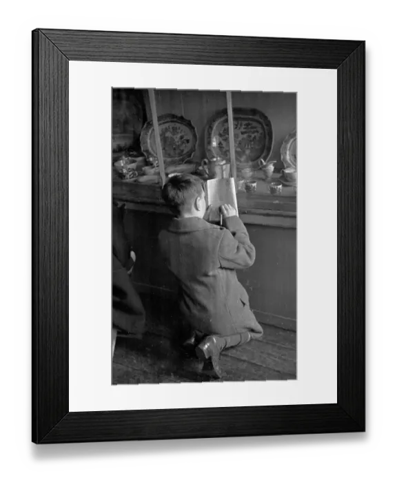 Framed Print : School Trip Sketch Framed Print : School Trip Sketch