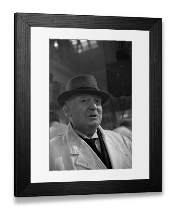 Framed Print : Wholesale Manager Framed Print : Wholesale Manager