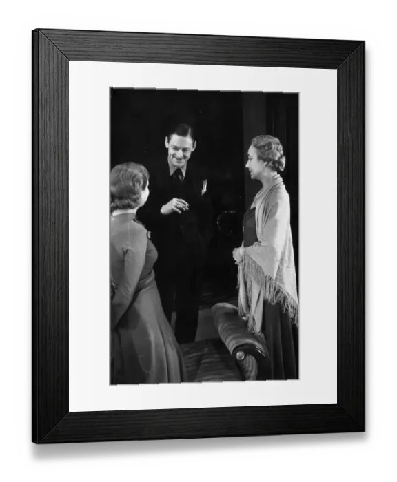 Framed Print : TS Eliot & Stage Actresses Framed Print : TS Eliot & Stage Actresses
