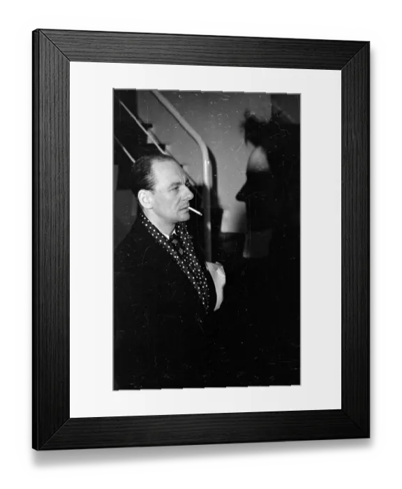 Framed Print : Motley Gielgud