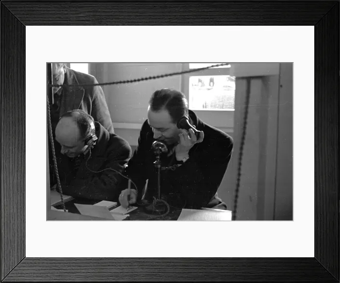 Framed Print : Telephone Bet Framed Print : Telephone Bet