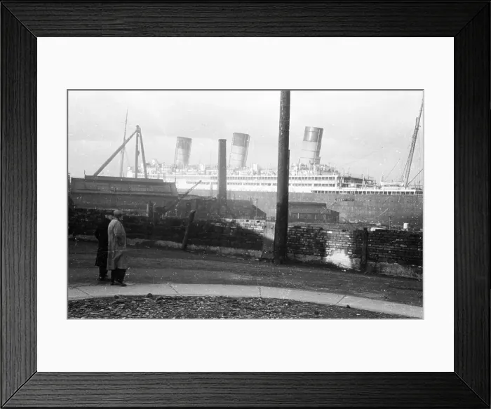 Framed Print : Jarrow Shipyard Framed Print : Jarrow Shipyard