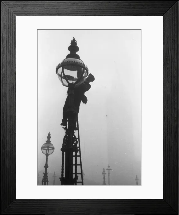 Framed Print : Foggy London Framed Print : Foggy London