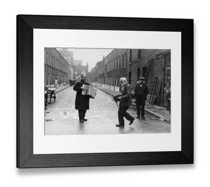 Framed Print : Lambeth Walk Framed Print : Lambeth Walk