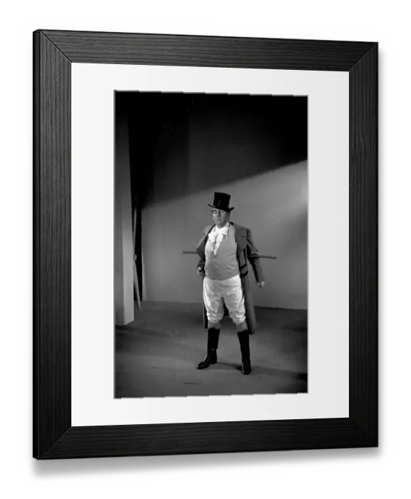 Framed Print : Laughton's Squire