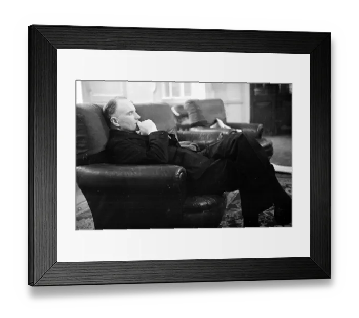 Framed Print : Oxford Union Lounge Framed Print : Oxford Union Lounge