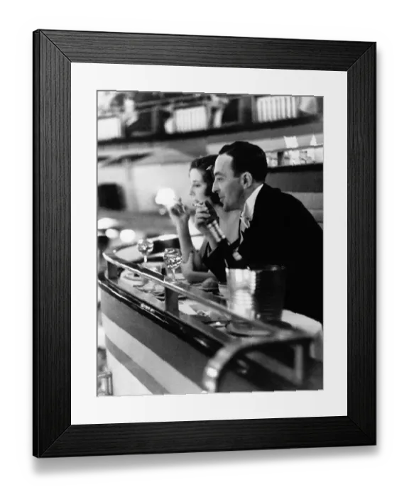 Framed Print : Dining Out Framed Print : Dining Out
