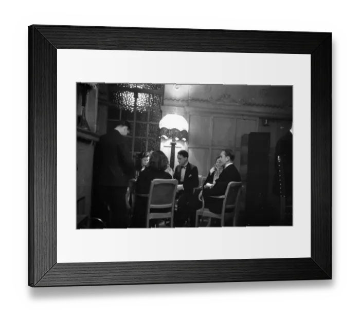 Framed Print : Lounge Bar Framed Print : Lounge Bar