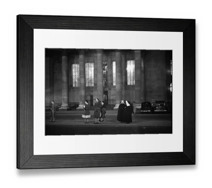 Framed Print : St Peter's Square Framed Print : St Peter's Square