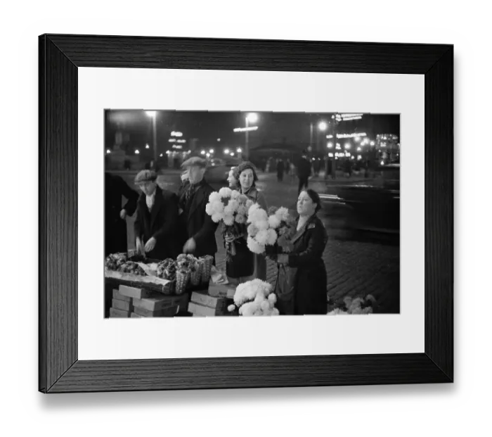 Framed Print : Flower Sellers