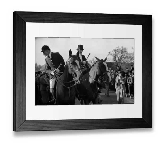 Framed Print : The Hunt Begins Framed Print : The Hunt Begins